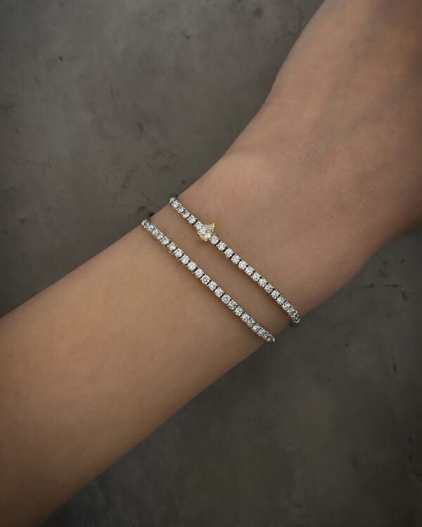 Single Tennis Bangle Fusion with Fancy Stud