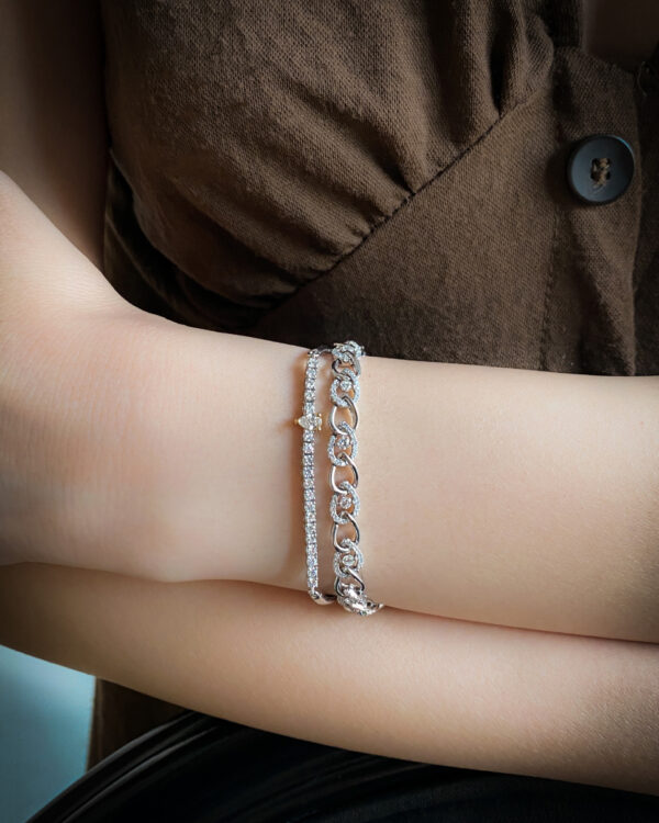 Single Tennis Bangle Fusion with Fancy Stud