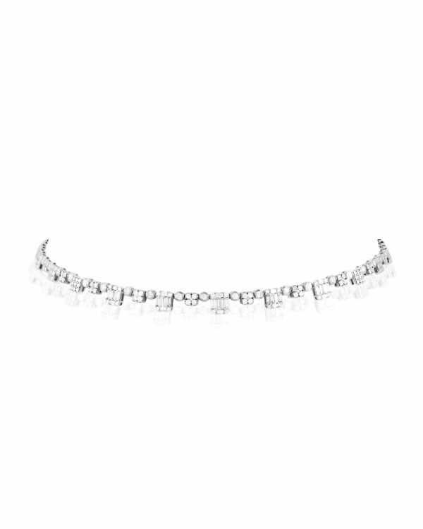 Alexia Choker